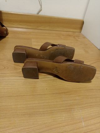 Sandalias Corina Marrones