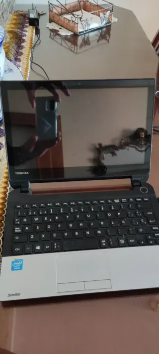 Toshiba Satellite 13 portátil