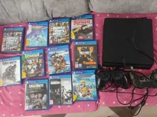Consola PS4 + 10 Juegos