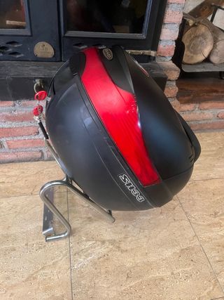 Caja Baúl Moto SH33 Negra Roja