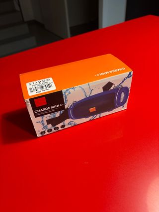 Altavoz Portátil acuático sin usar Charge Mini 4+