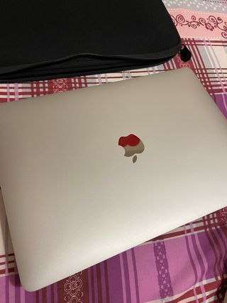 MacBook Air 13 2020 Plata