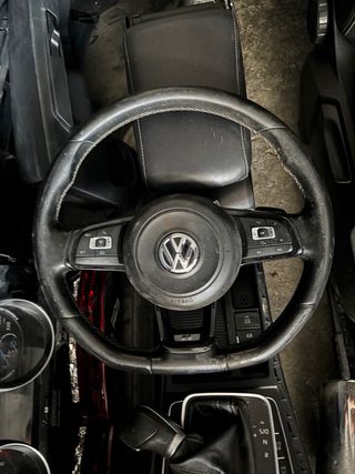 Volante Golf R