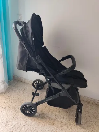 Silla de paseo negra