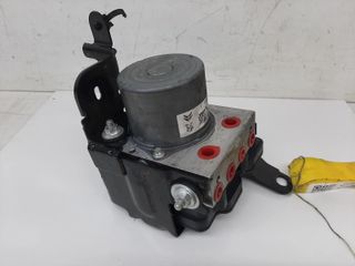Peugeot 3008 2018 1,2 L gasolina ABS bomba/modulador