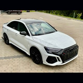 Audi RS3 Sedàn Black Edition