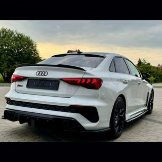 Audi RS3 Sedàn Black Edition