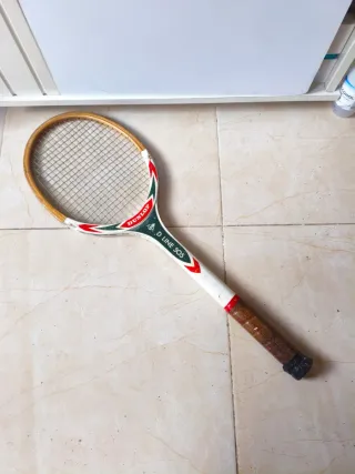 Raqueta Dunlop D. Line 505 Vintage
