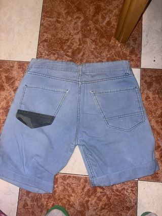 Pantalón corto vaquero militar