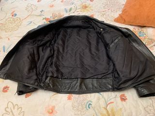 Cazadora de cuero hombre negra