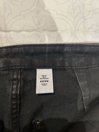 Falda corta negra &DENIM.