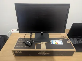 Monitor LG 22 Full HD 75Hz Negro