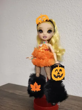 Conjunto Ropa Muñeca Rainbow High Halloween