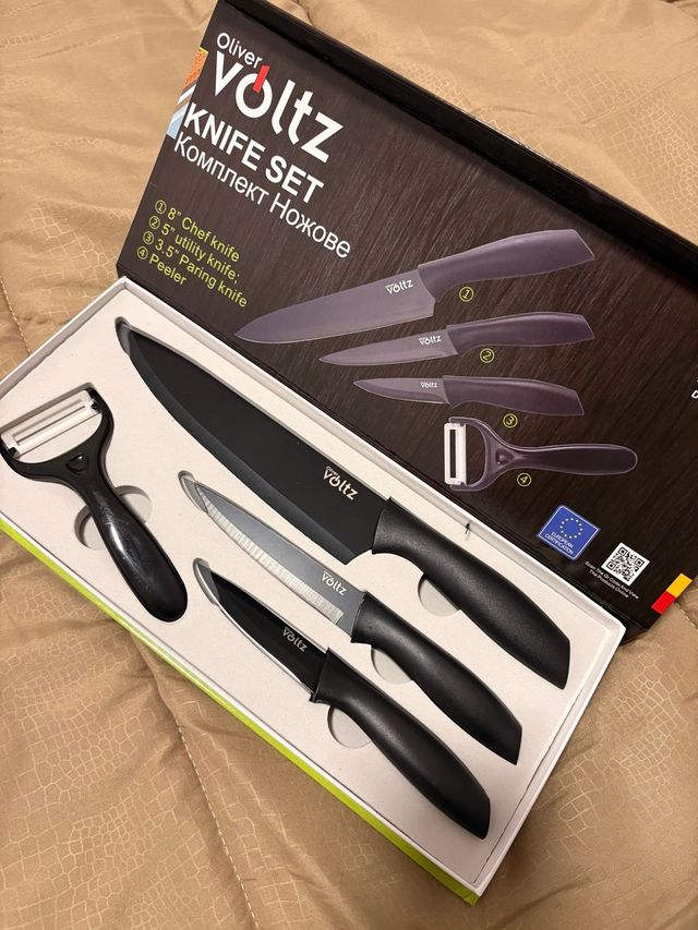 Juego de 4 cuchillos Oliver Voltz