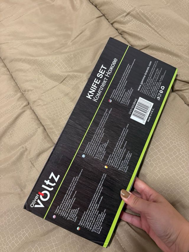 Juego de 4 cuchillos Oliver Voltz