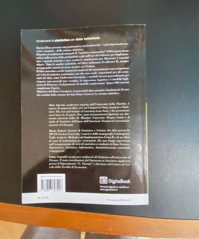 Statistica per data scientists. Con R e Python