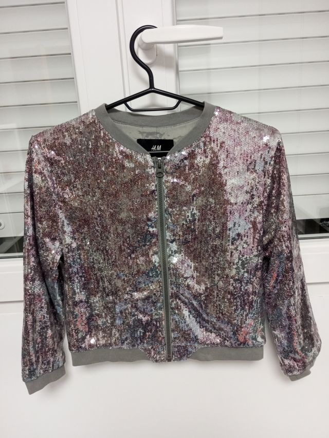 Pack de 4 pantalones 3; camisas 
Y chaqueta