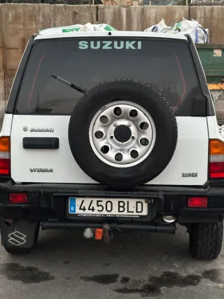 Suzuki Vitara 2001