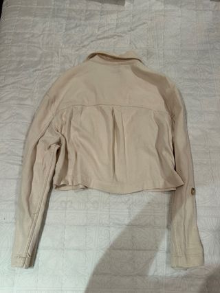 Chaqueta crema mujer