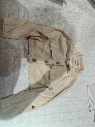 Chaqueta crema mujer