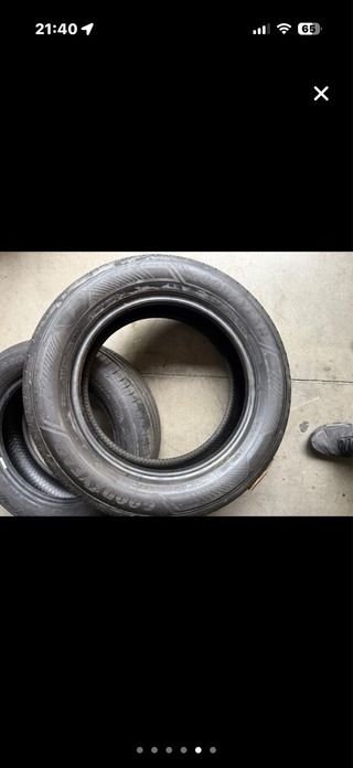 Neumático Goodyear 215/60R17 96H