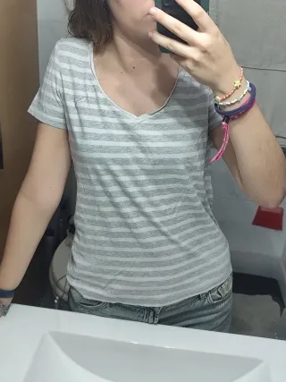 Camiseta Puma Rayas Gris y Blanca Talla L