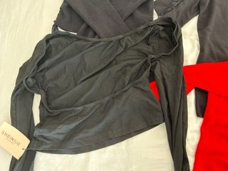 Conjunto 4 Tops Mujer Negro y Rojo