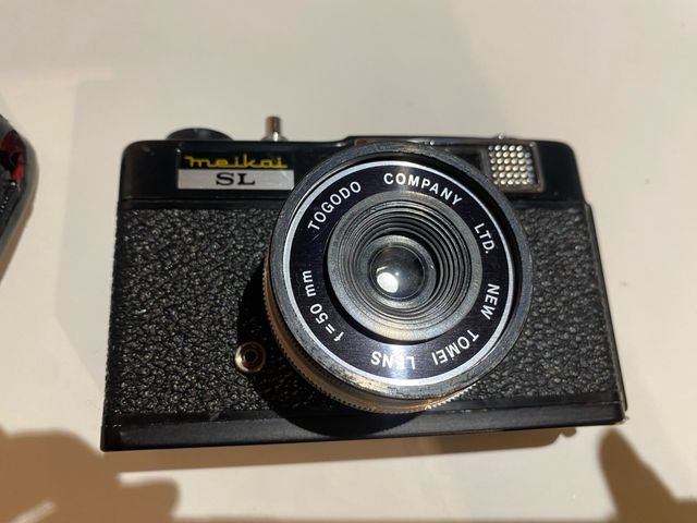 Cámara Meikai SL Negra