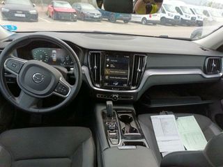 Volvo V60 2.0 T8 BUSINESS PLUS AUTO