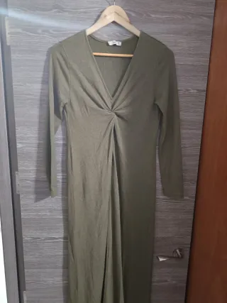 Vestido largo verde manga larga