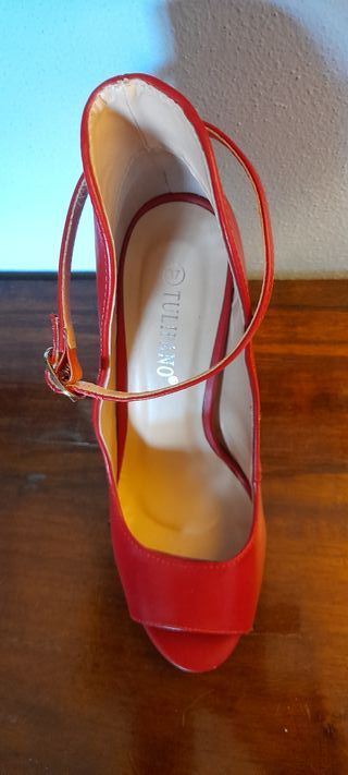 Scarpe con tacco eleganti