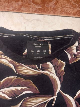 Sudadera Bershka HOMBRE L Estampado Hojas