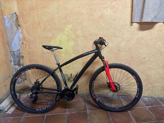 Bicicleta wolfbike , husky 29 casi nueva