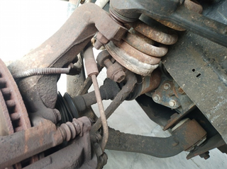 TRANSMISION DELANTERA IZQUIERDA JEEP CHEROKEE (KJ