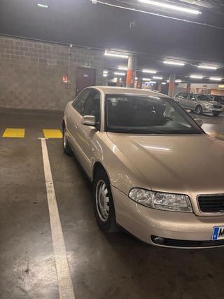 Audi A4 2000