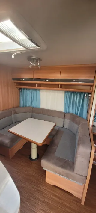 Caravana Hobby 545 KMF De Luxe