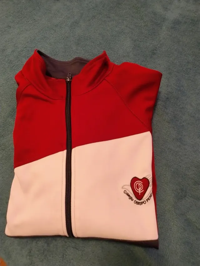 Lote Uniforme Colegio Obispo Perelló
