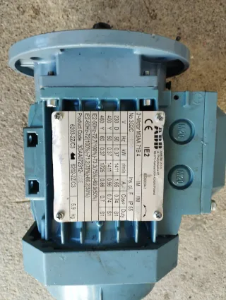 Motor Eléctrico ABB IE2 0.37kW