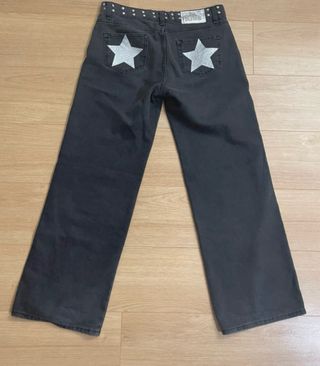 Pantalones negros One Dilemma estrellas plateadas
