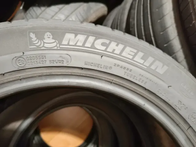 Michelin 225/50R18 95V Neumático