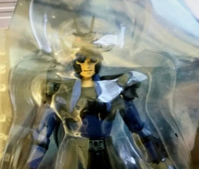 Figura Black Dragon Cloth Saint Seiya