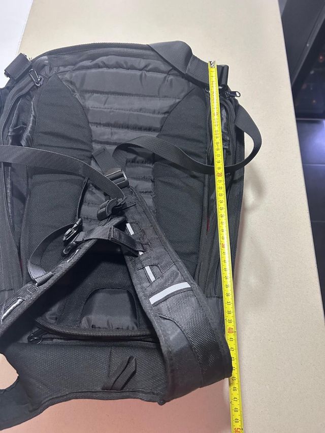 Mochila Moto Fibra Carbono Negra