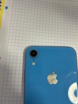 iPhone XR blu