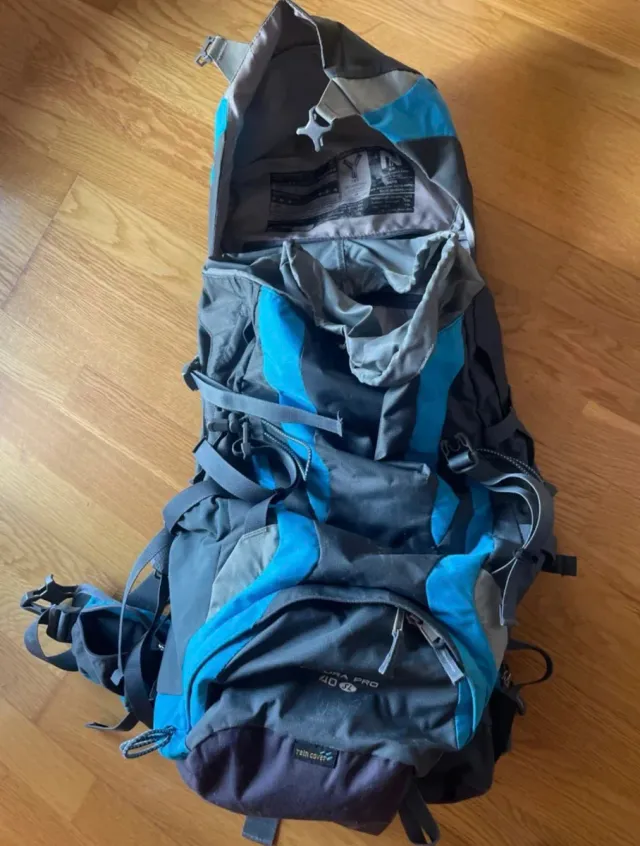 Mochila Deuter Futura Pro 40 SL