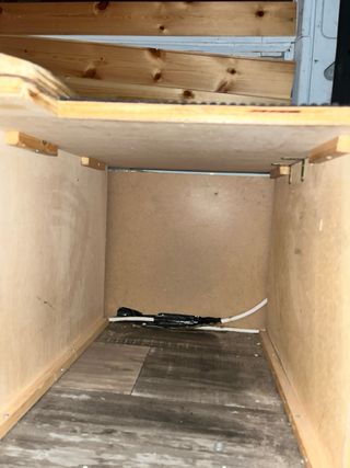 Mueble cama furgoneta Camper 