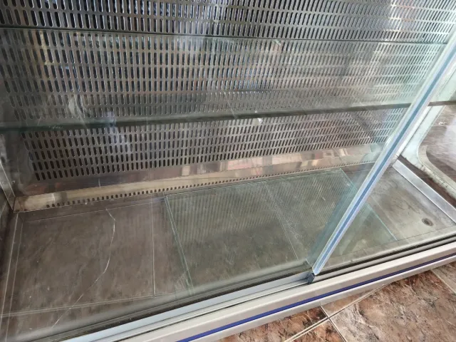 Vitrina expositora para tapas refrigerada