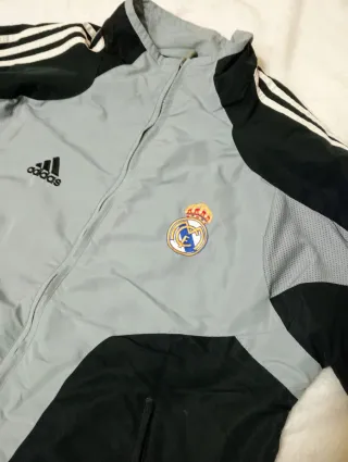 Chaqueta Adidas Real Madrid Vintage Y2K