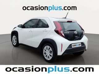 Toyota Aygo X Cross 1.0 VVT-I Play 53 kW (72 CV)