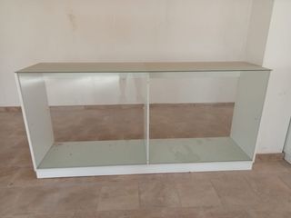 Banconi vetrina aziendale in legno e vetro