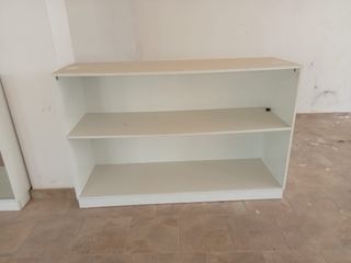 Banconi vetrina aziendale in legno e vetro